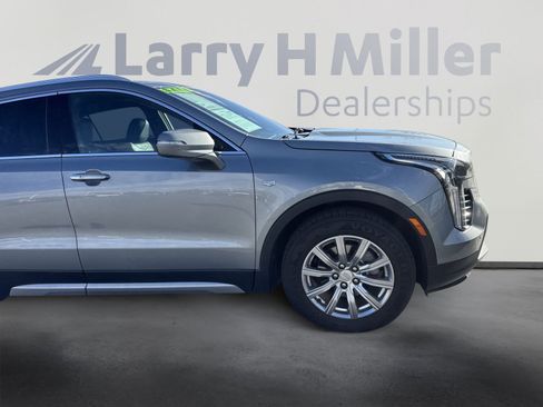Used 2023 Cadillac XT4 Premium Luxury image 14