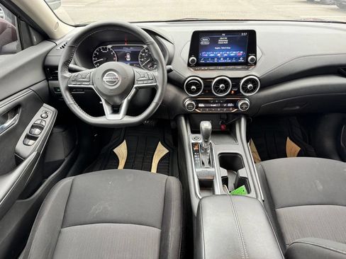 Used 2022 Nissan Sentra SV w/ All-Weather Package FWD image 10