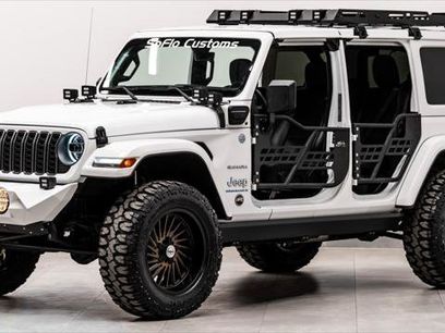 Used 2023 Jeep Wrangler Unlimited Sahara w/ Cold Weather Group