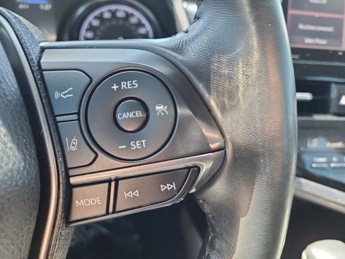 Used 2021 Toyota Camry SE FWD image 24