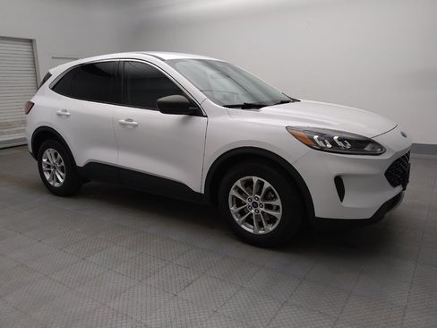 Used 2022 Ford Escape SE image 11