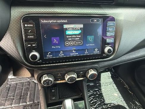 Used 2023 Nissan Kicks SV FWD image 15