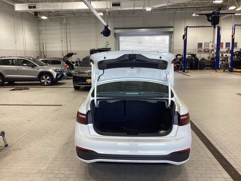 Used 2023 Volkswagen Jetta Sport FWD image 13