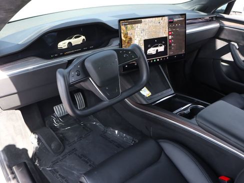 Used 2022 Tesla Model S AWD/4WD image 18
