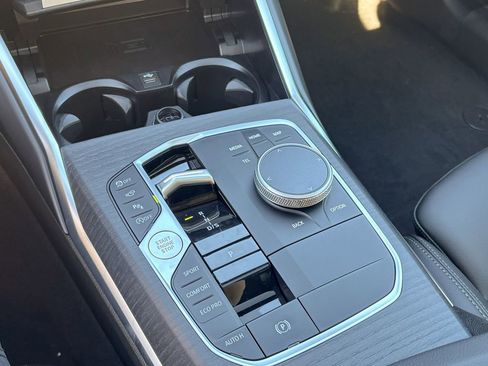 New 2026 BMW 330i xDrive Sedan w/ Premium Package image 25