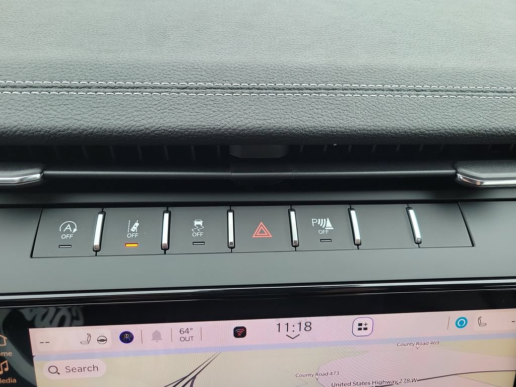 New 2026 Jeep Grand Cherokee Altitude AWD/4WD image 34