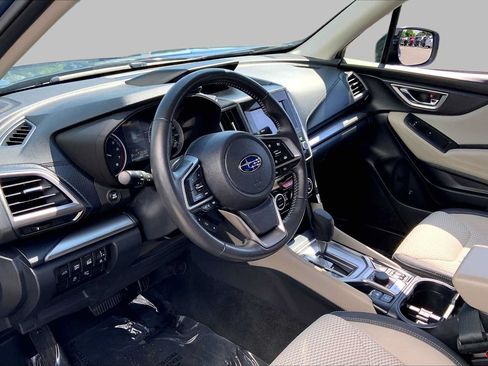 Certified 2024 Subaru Forester Premium AWD/4WD image 18