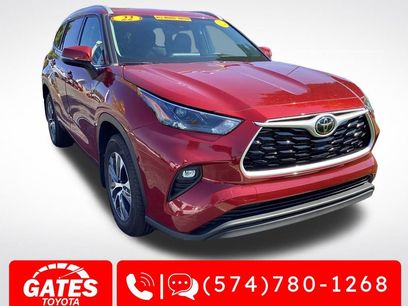 Used 2022 Toyota Highlander XLE