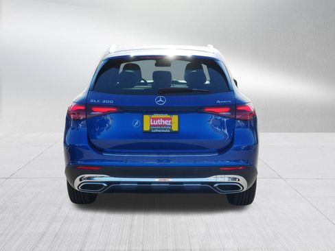 Used 2023 Mercedes-Benz GLC 300 4MATIC image 6