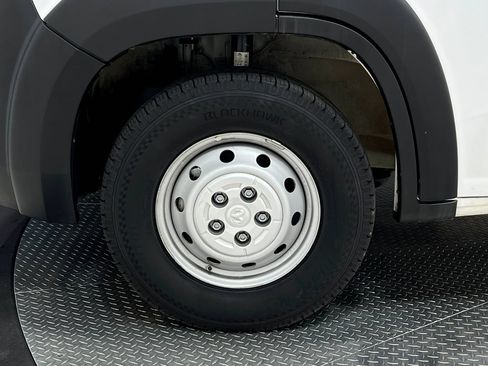 Used 2023 RAM ProMaster 2500 FWD image 34