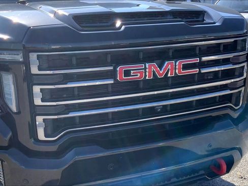 Used 2020 GMC Sierra 2500 AT4 w/ AT4 Premium Package image 29