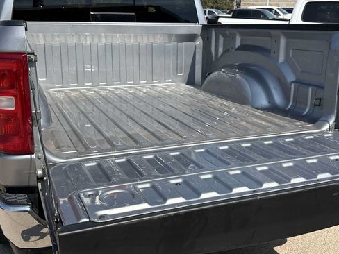 Used 2025 RAM 1500 Laramie AWD/4WD image 23
