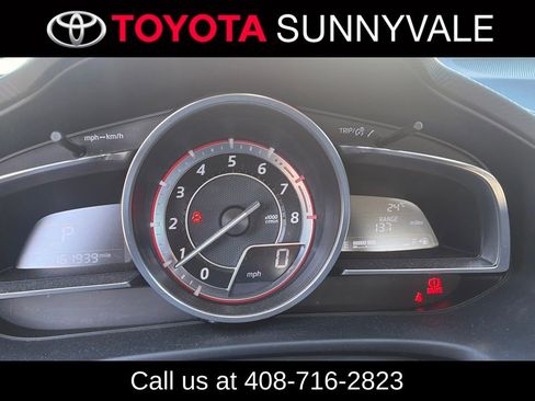 Used 2014 MAZDA MAZDA3 s Touring FWD image 3