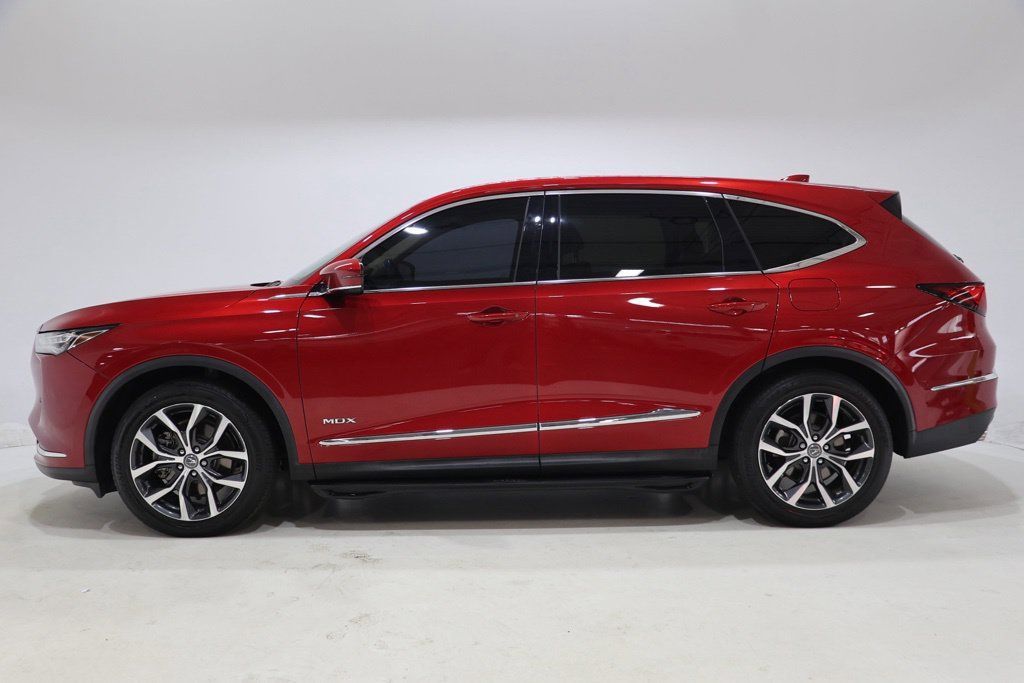 Used 2022 Acura MDX w/ Technology Package AWD/4WD image 4