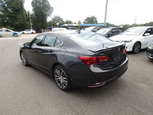 Used 2015 Acura TLX V6 w/ Technology Package FWD image 5