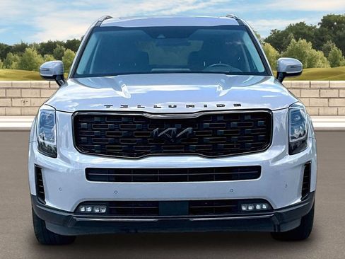 Used 2022 Kia Telluride SX AWD/4WD image 3