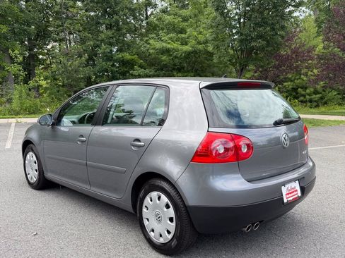 Used 2007 Volkswagen Rabbit 4-Door FWD image 3