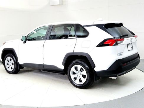 Certified 2025 Toyota RAV4 LE image 4