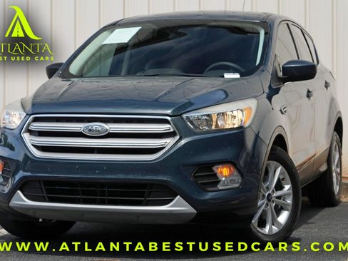 Used 2019 Ford Escape SE FWD image 1