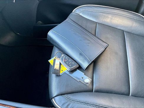 Used 2021 Cadillac Escalade ESV Premium Luxury w/ Driver Assist Tech Package image 36