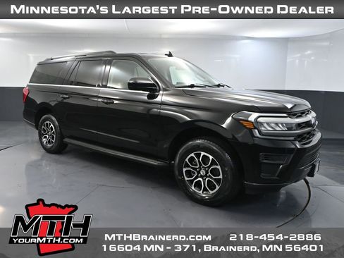 Used 2024 Ford Expedition Max XLT AWD/4WD image 1