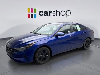 Used 2023 Hyundai Elantra SEL video 1