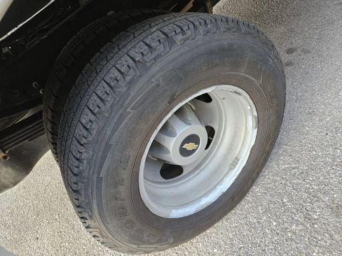 Used 2014 Chevrolet Silverado 3500 W/T image 18