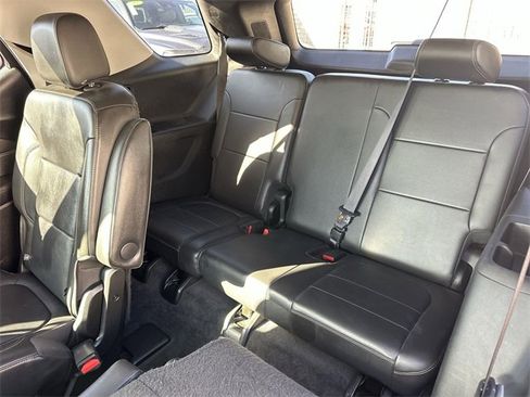 Used 2020 Chevrolet Traverse LT w/ LT Premium Package image 44