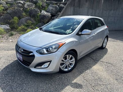 Used 2013 Hyundai Elantra GT FWD image 1