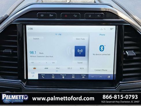 Used 2022 Ford F250 Lariat w/ Black Appearance Pkg AWD/4WD image 17