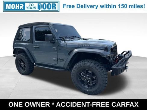 Used 2025 Jeep Wrangler Sport AWD/4WD image 12