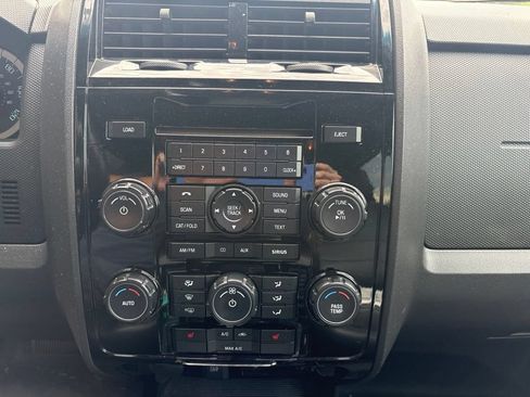 Used 2011 Ford Escape Limited w/ 302A Rapid Spec Order Code AWD/4WD image 18