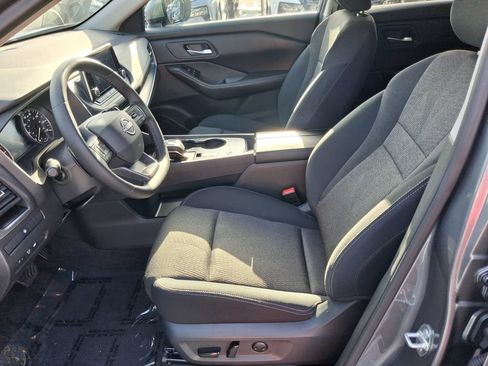 Used 2026 Nissan Rogue SV FWD image 21