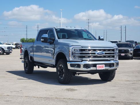 New 2026 Ford F350 King Ranch w/ Tremor Off-Road Package AWD/4WD image 2