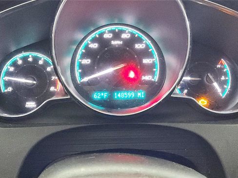 Used 2011 Chevrolet Malibu LT w/ Power Convenience Package image 22