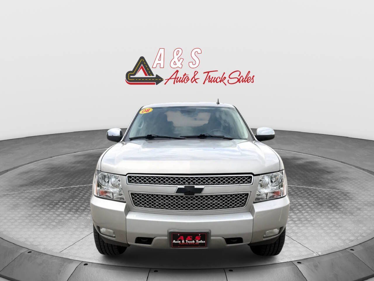 Used 2008 Chevrolet Tahoe LT w/ LT Preferred Equipment Group AWD/4WD image 2