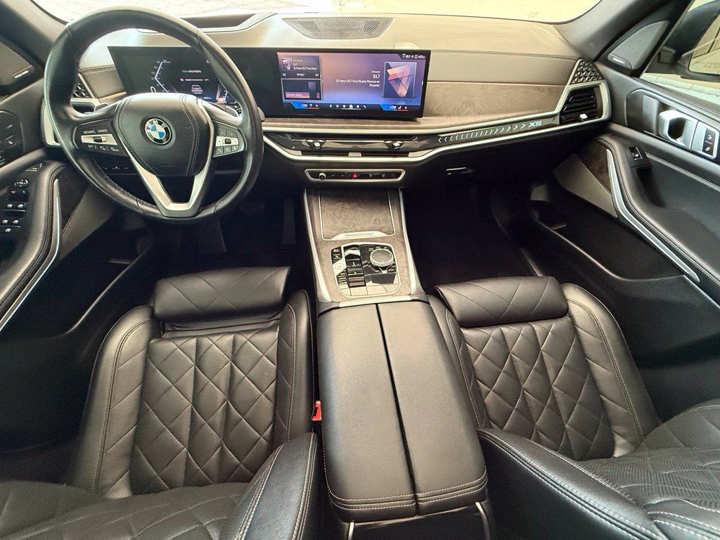 Used 2024 BMW X5 xDrive40i w/ Premium Package AWD/4WD image 28