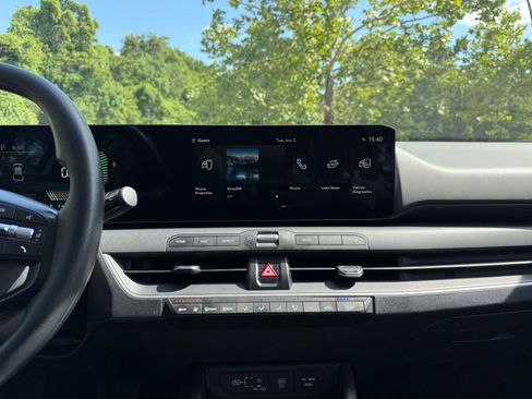 Used 2025 Kia K4 FWD image 17