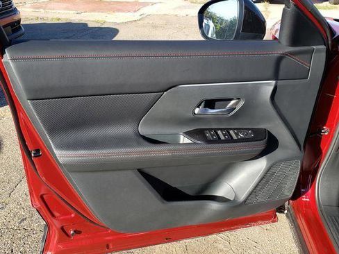 New 2026 Nissan Kicks SR w/ Cold Weather Package AWD/4WD image 12