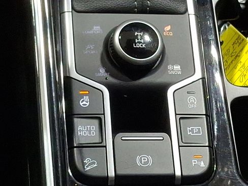 Used 2023 Kia Sorento SX Prestige image 26