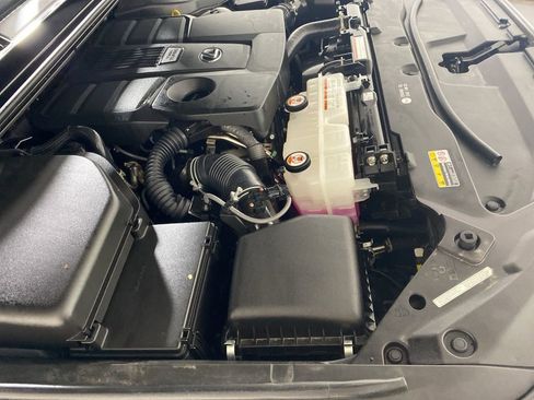 Used 2024 Lexus GX 550 image 35