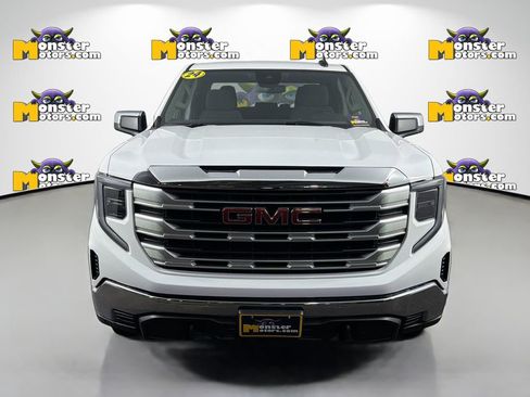 Used 2024 GMC Sierra 1500 SLE w/ Enhanced Capability Package AWD/4WD image 2
