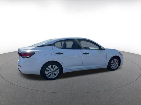 Used 2025 Nissan Sentra S FWD image 10