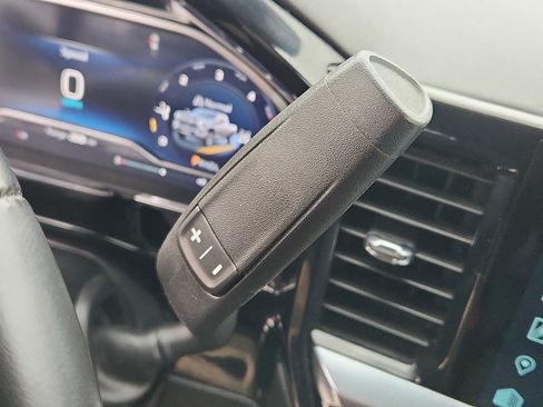 Used 2024 Chevrolet Silverado 2500 LT image 14