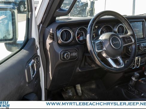 Certified 2021 Jeep Wrangler Unlimited Sahara image 16