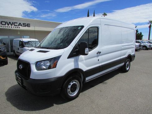 Used 2024 Ford Transit 250 148 Medium Roof RWD image 4