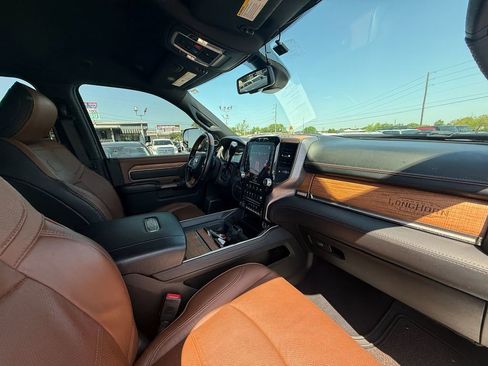Used 2020 RAM 2500 Limited AWD/4WD image 25