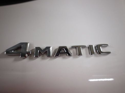 Used 2020 Mercedes-Benz GLC 300 4MATIC image 67