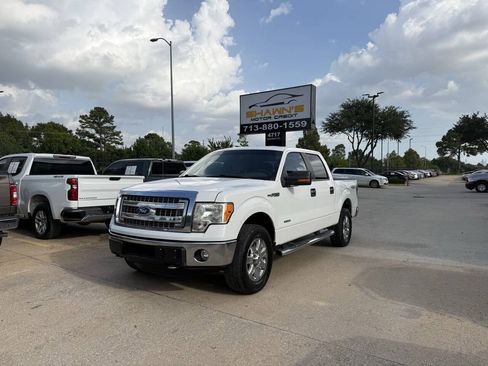 Used 2014 Ford F150 XLT w/ XLT Chrome Package AWD/4WD image 3