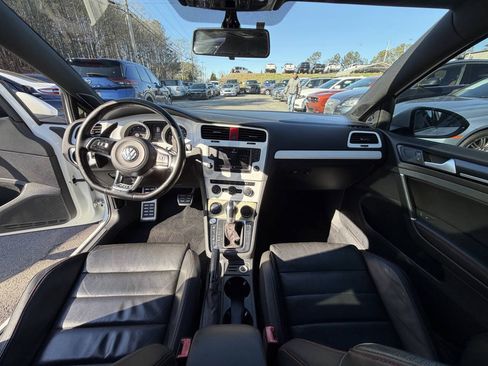 Used 2016 Volkswagen GTI Autobahn w/ Lighting Package (SEL) FWD image 10